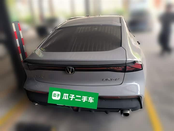 Фото 28 - Changan UNI-V