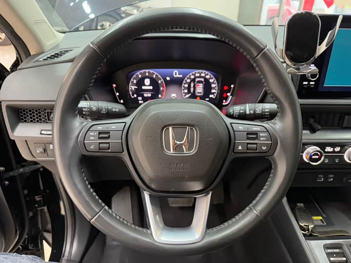 Фото 11 - Honda CR-V