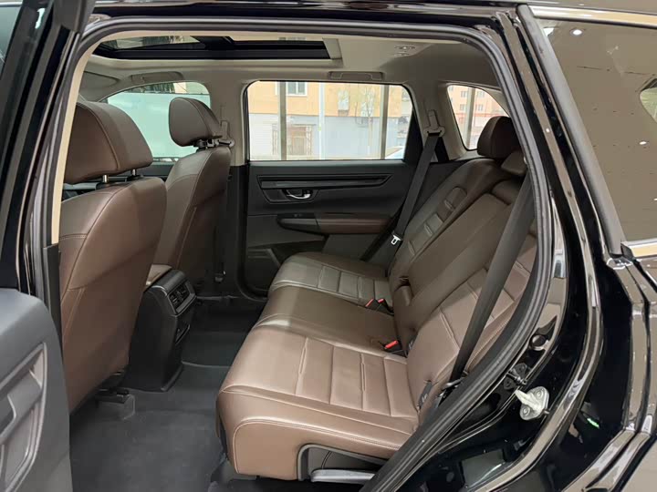 Фото 18 - Honda CR-V