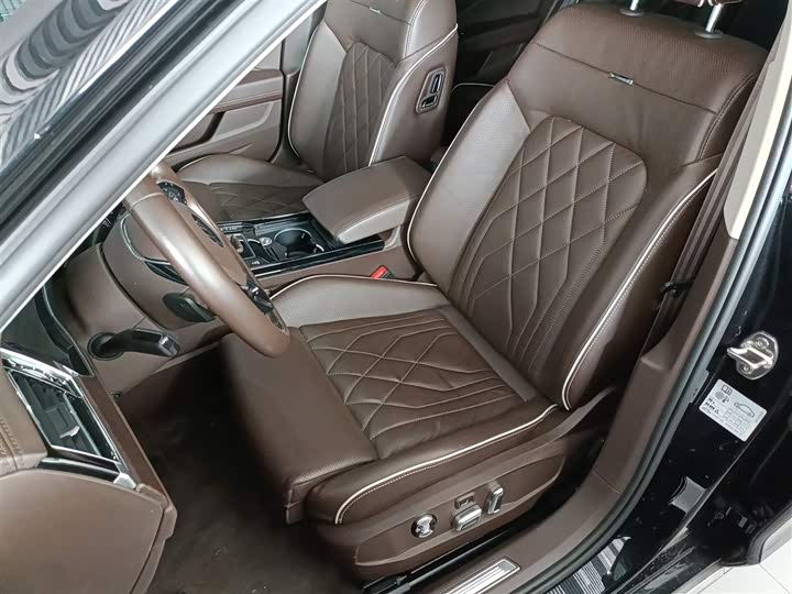 Фото 15 - Volkswagen Phideon