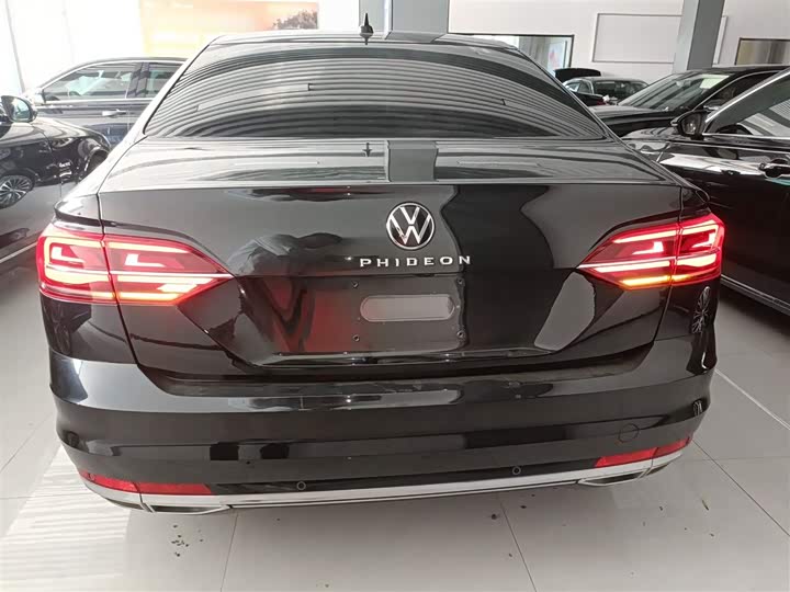 Фото 6 - Volkswagen Phideon