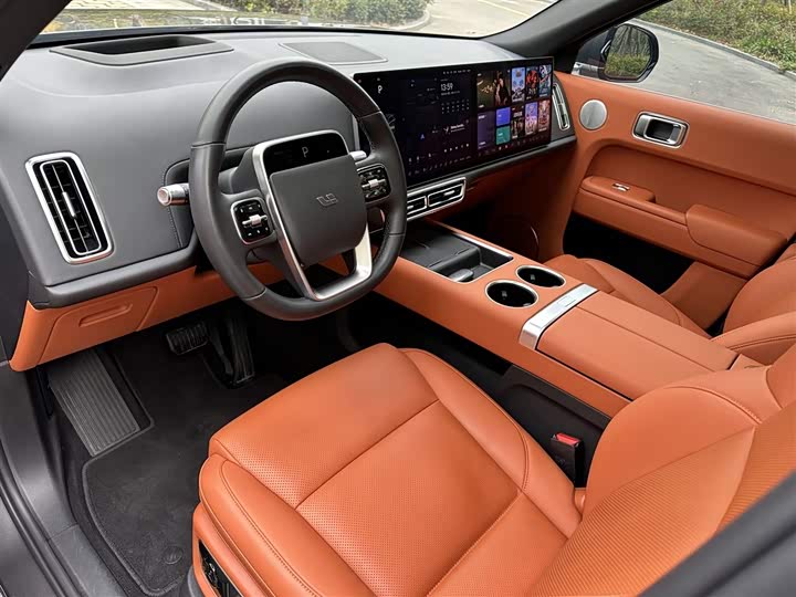 Фото 15 - LiXiang L8