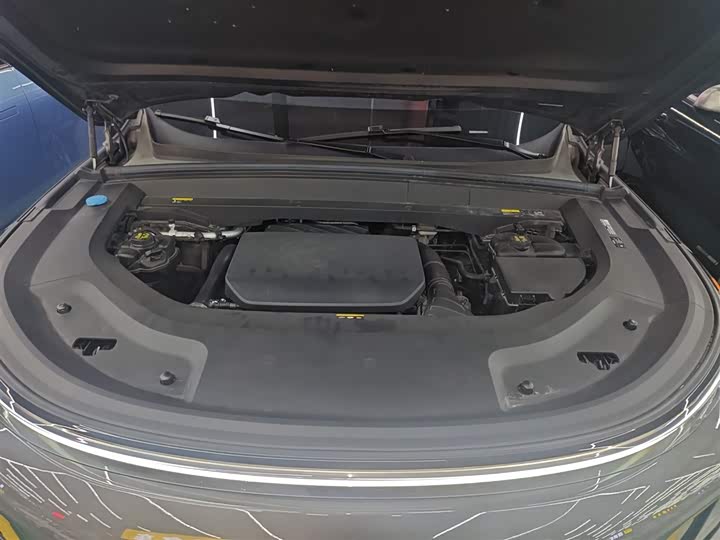 Фото 20 - LiXiang L8