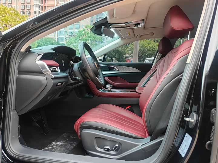 Фото 4 - Hongqi H5