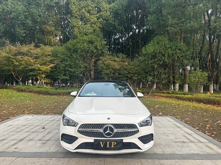 Фото 2 - Mercedes-Benz CLA-Class
