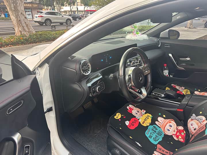 Фото 7 - Mercedes-Benz CLA-Class