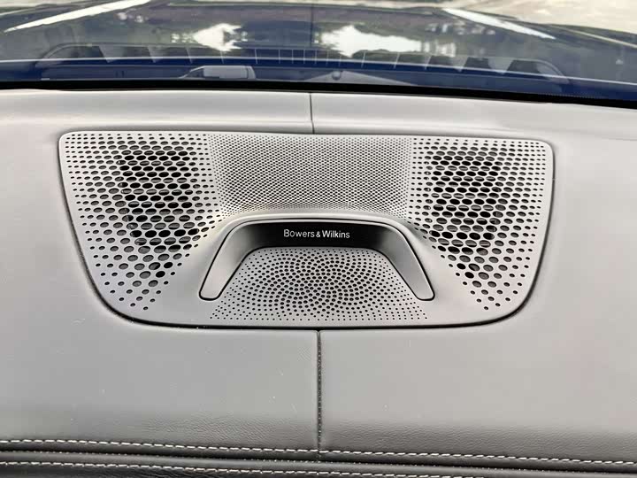 Фото 14 - BMW X7