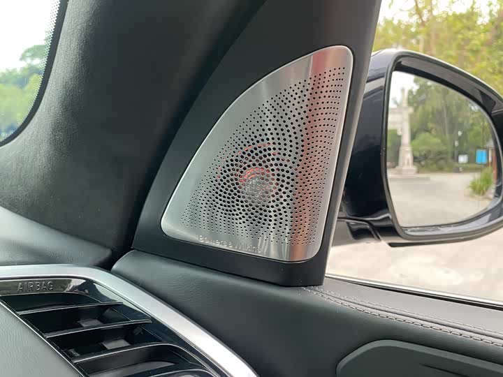 Фото 15 - BMW X7