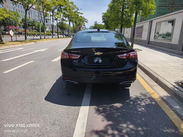 Фото 8 - Chevrolet Malibu XL