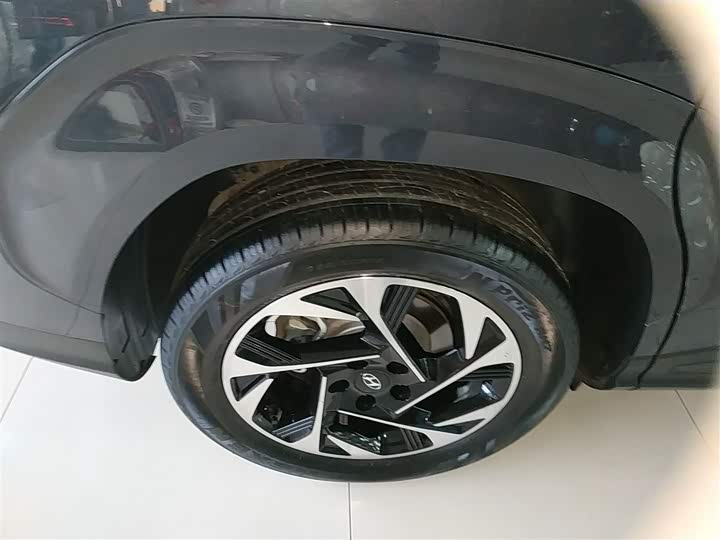 Фото 26 - Hyundai Custo