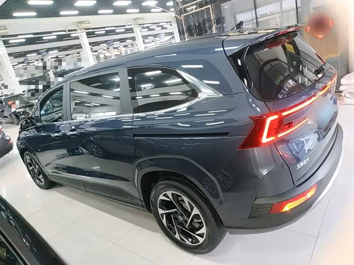 Фото 5 - Hyundai Custo