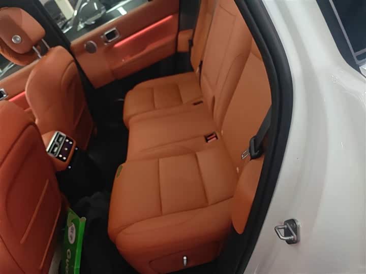 Фото 17 - LiXiang L6