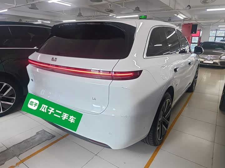 Фото 7 - LiXiang L6