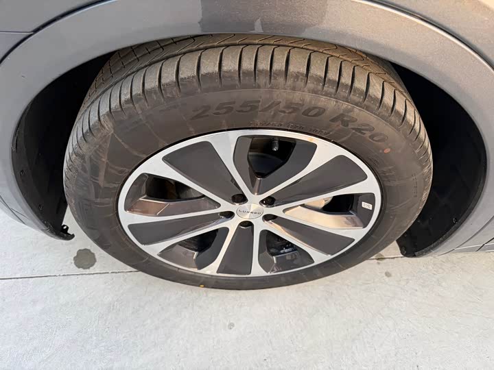 Фото 3 - Luxeed R7