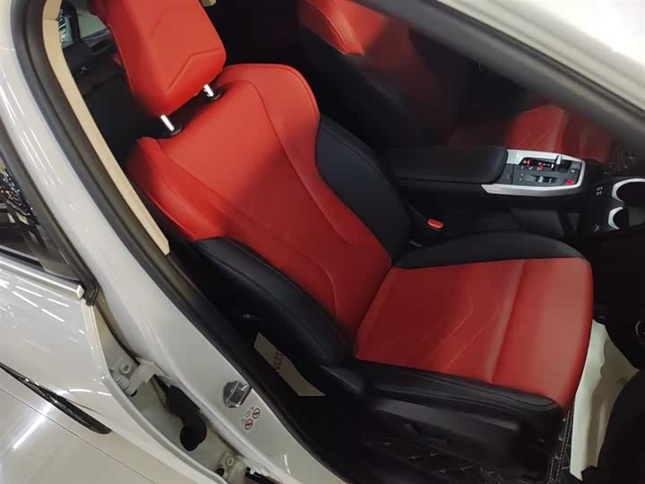 Фото 25 - BMW X1