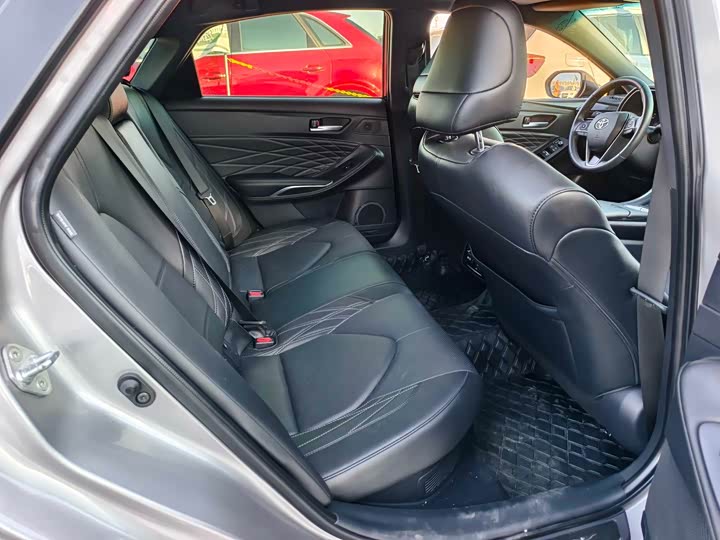 Фото 16 - Toyota Avalon