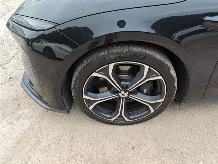 Фото 23 - Nio ET5T