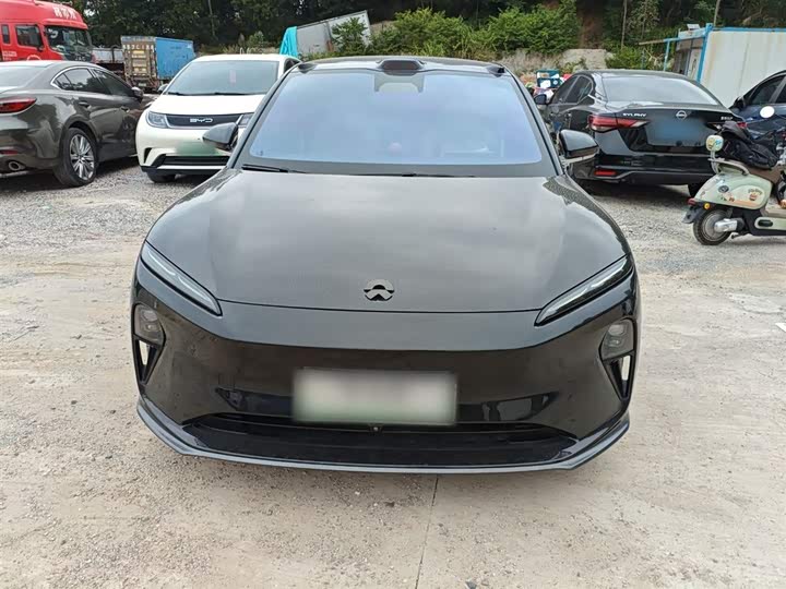 Фото 3 - Nio ET5T