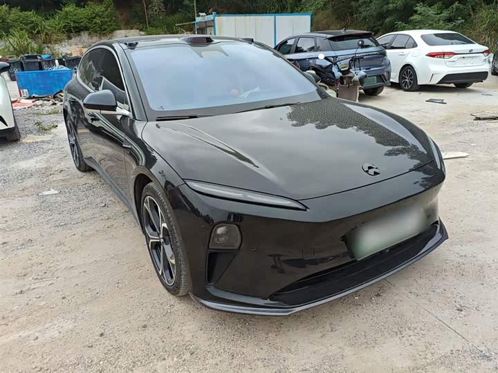 Фото 4 - Nio ET5T