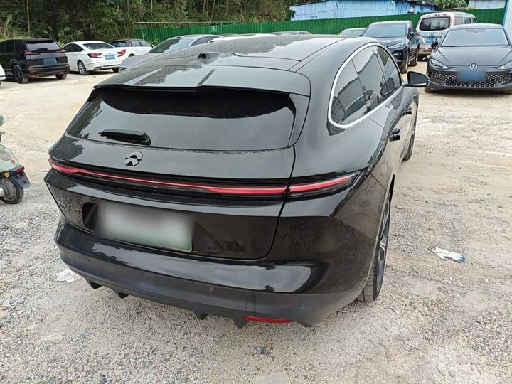 Фото 7 - Nio ET5T