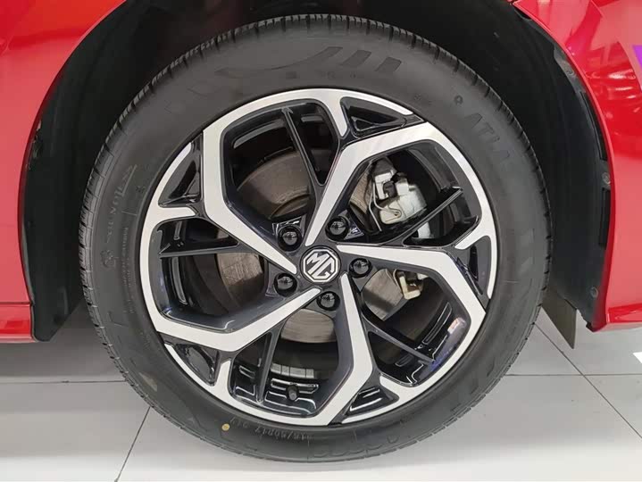 Фото 6 - MG Motor 5