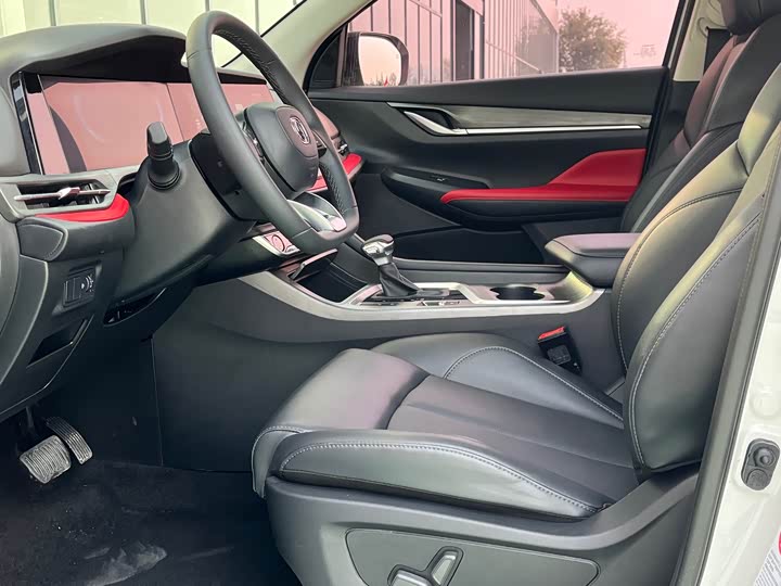 Фото 5 - Changan CS55 Plus