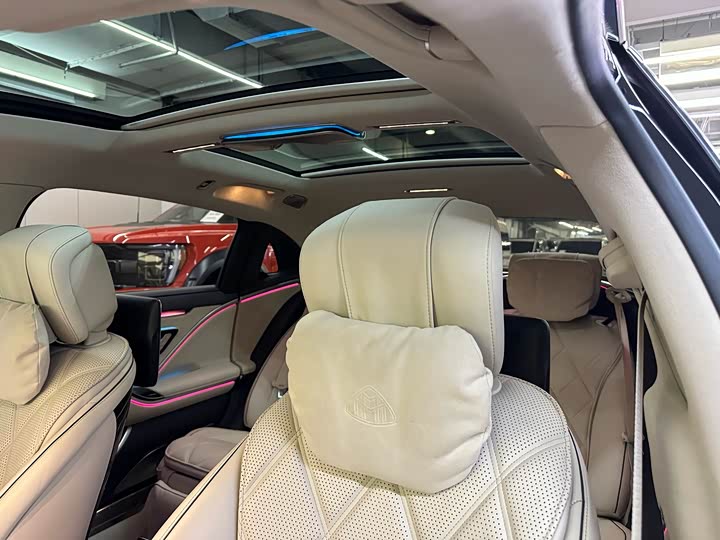 Фото 31 - Mercedes-Benz Maybach S-Class