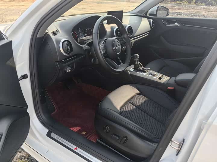 Фото 9 - Audi A3