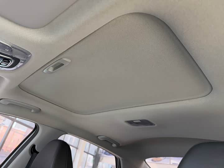 Фото 15 - Hyundai Elantra N line