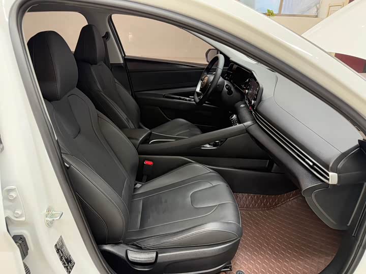 Фото 21 - Hyundai Elantra N line