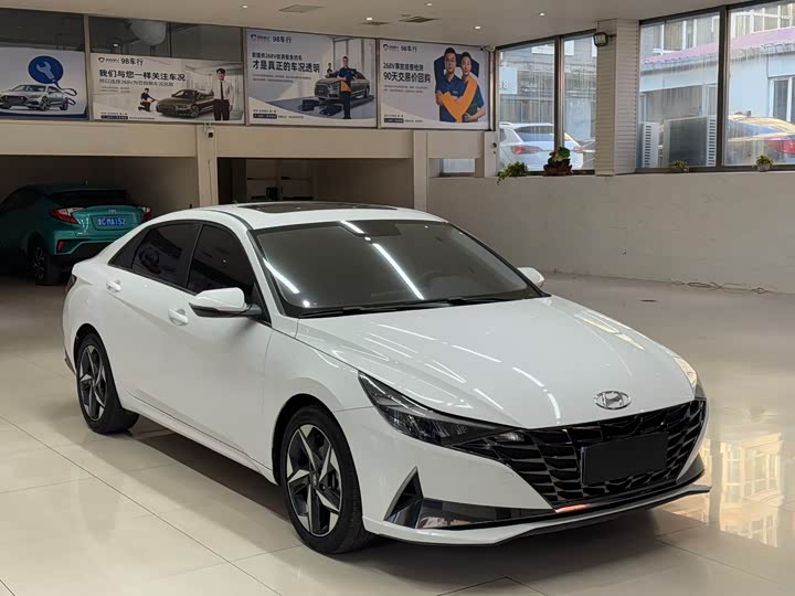 Фото 3 - Hyundai Elantra N line