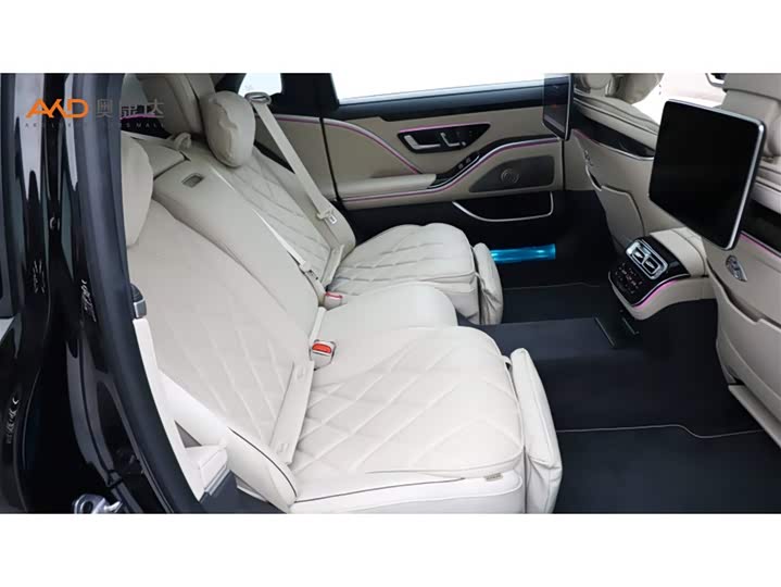 Фото 8 - Mercedes-Benz Maybach S-Class