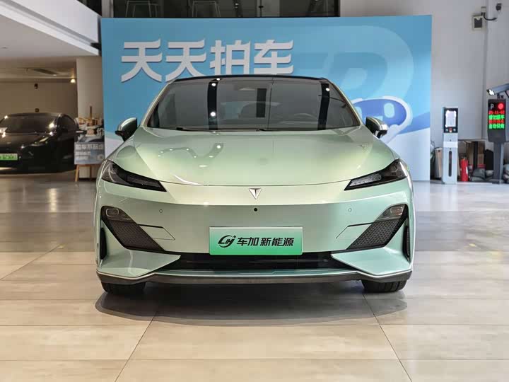 Фото 2 - Changan Deepal SL03