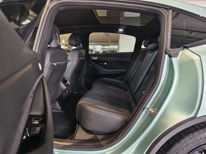 Фото 5 - Changan Deepal SL03