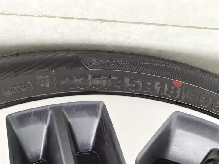 Фото 24 - GAC Aion RT