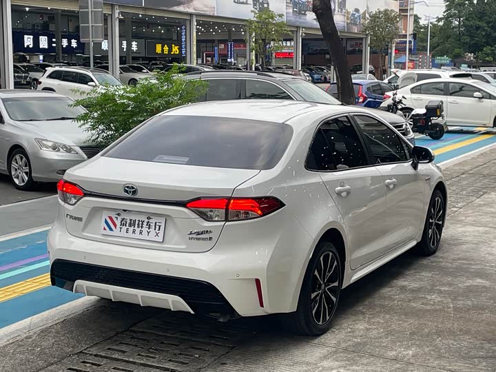 Фото 4 - Toyota Levin