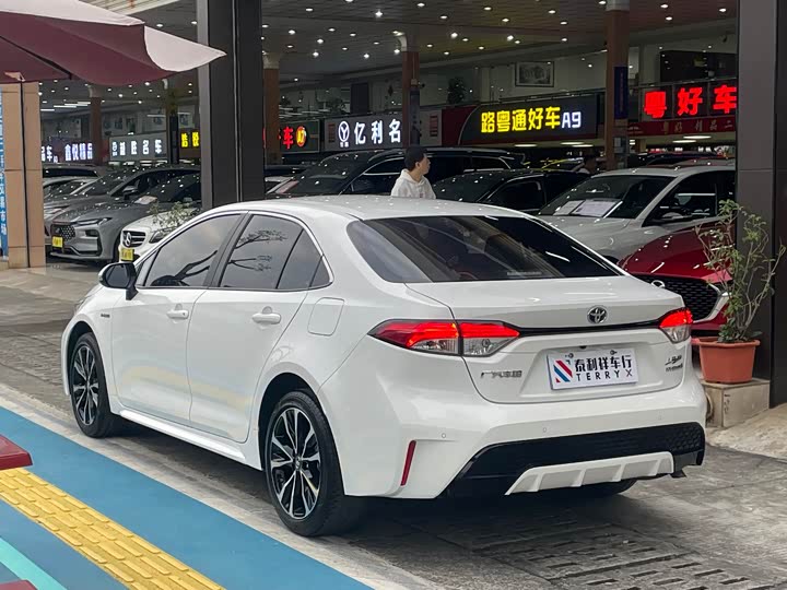 Фото 6 - Toyota Levin