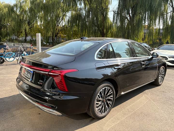 Фото 5 - Hongqi H5