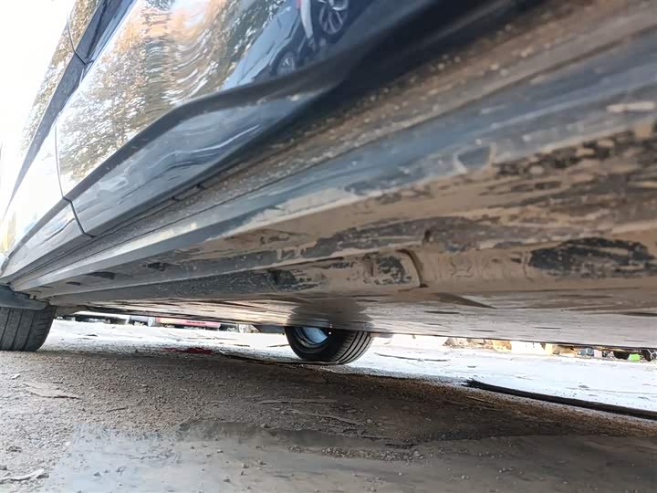 Фото 22 - Audi Q4 e-tron