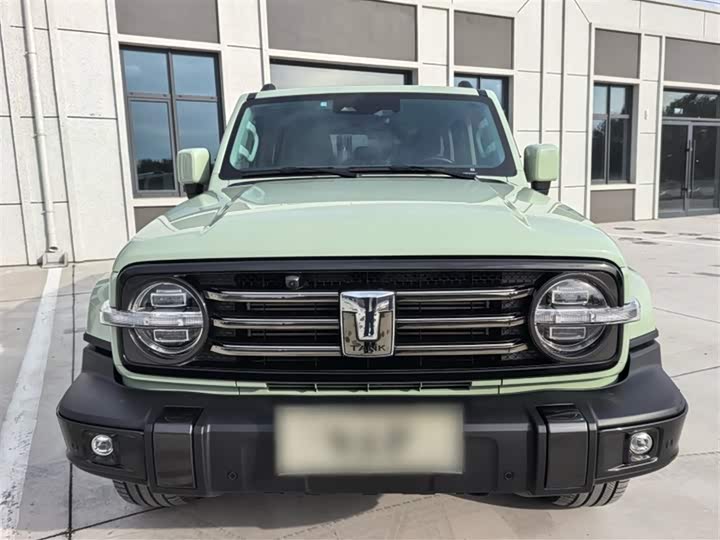 Фото 6 - Tank 300