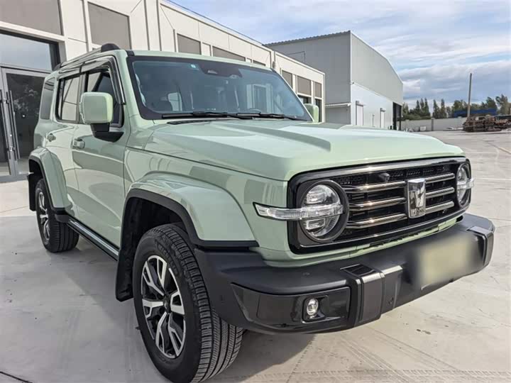 Фото 7 - Tank 300