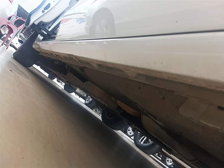 Фото 21 - Buick GL8 ES