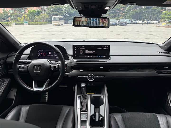 Фото 11 - Honda Inspire