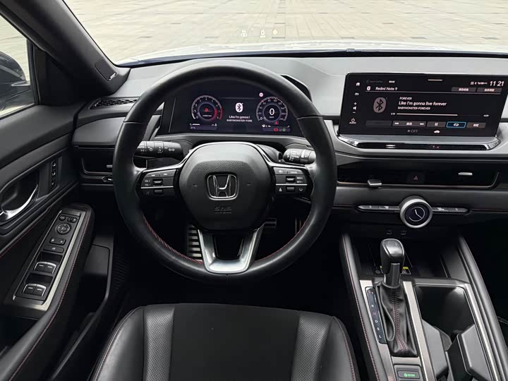 Фото 12 - Honda Inspire