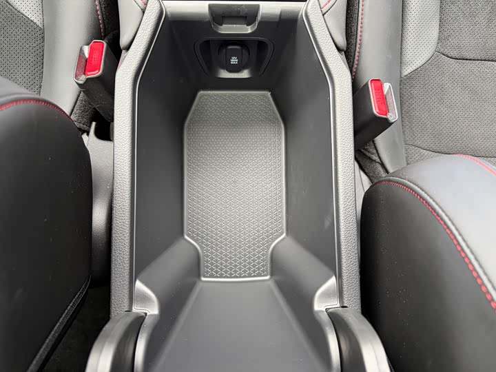 Фото 13 - Honda Inspire