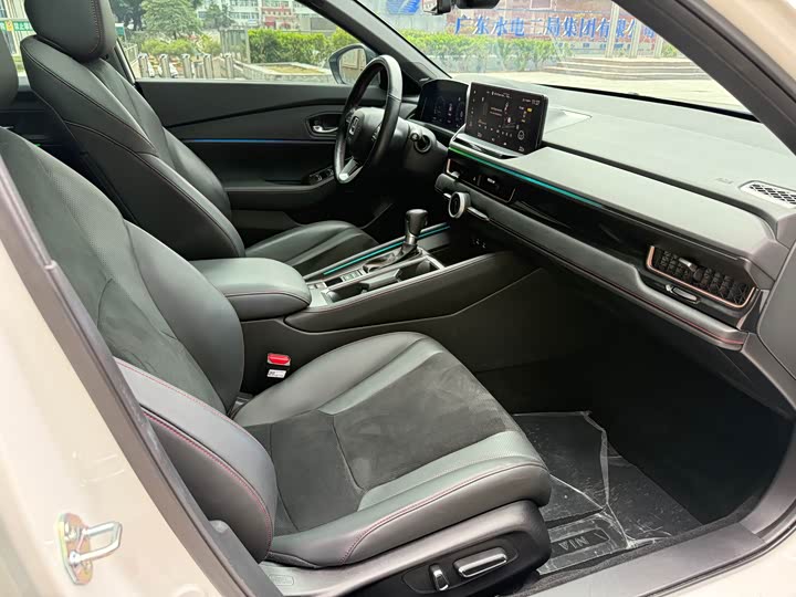 Фото 26 - Honda Inspire