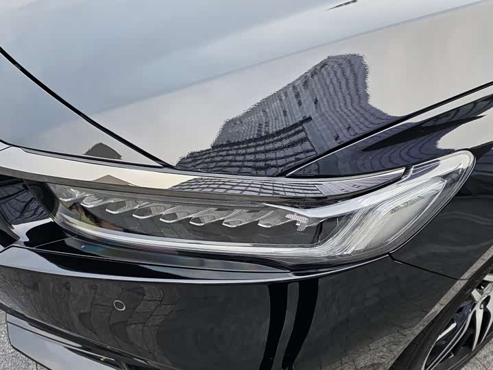 Фото 9 - Honda Accord