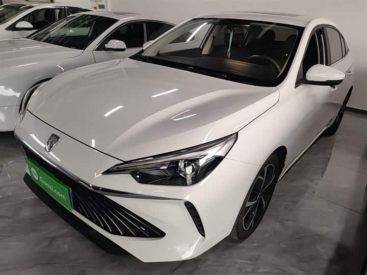 Фото 1 - Roewe i5