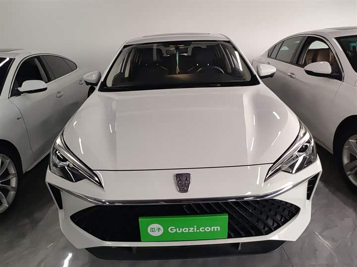 Фото 3 - Roewe i5