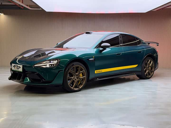 Фото 1 - Xiaomi SU7 Ultra